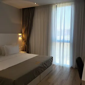 **** Hotel Metro Terminal Albanien